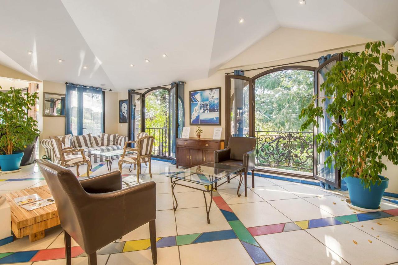 Residence Pierre & Vacances Les Parcs De Grimaud Dış mekan fotoğraf